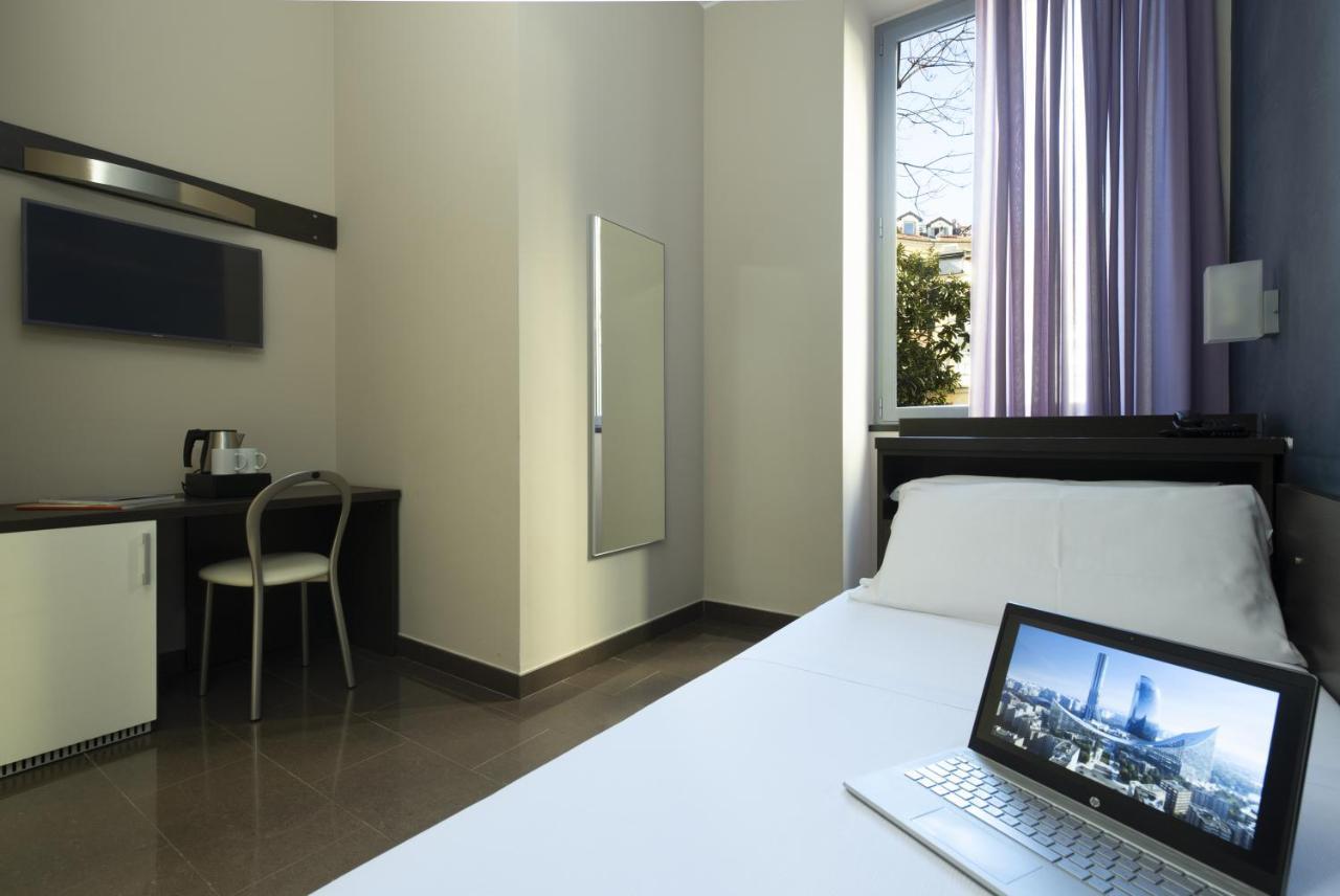 Hotel Five Mailand Exterior foto